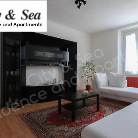 City & Sea Sansiro 12 Apartamento *